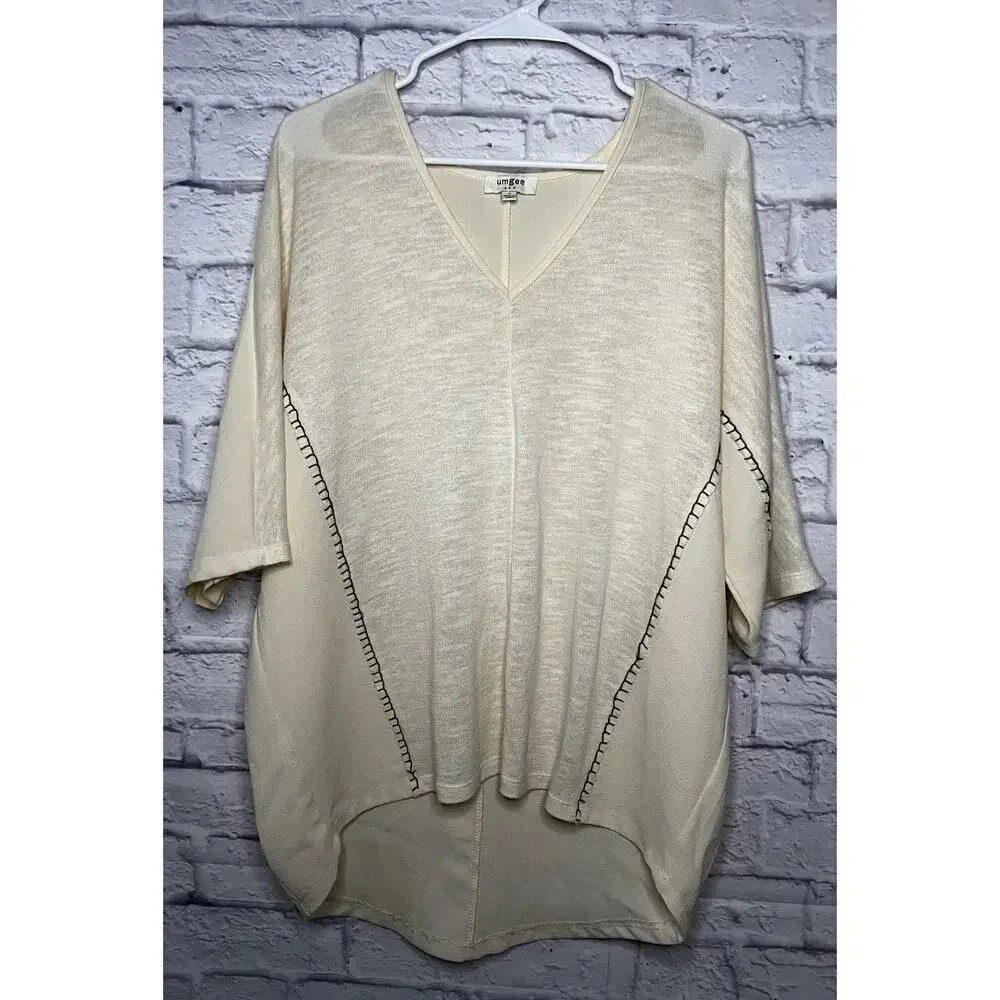 Umgee boho oversized cream colored top, size S.